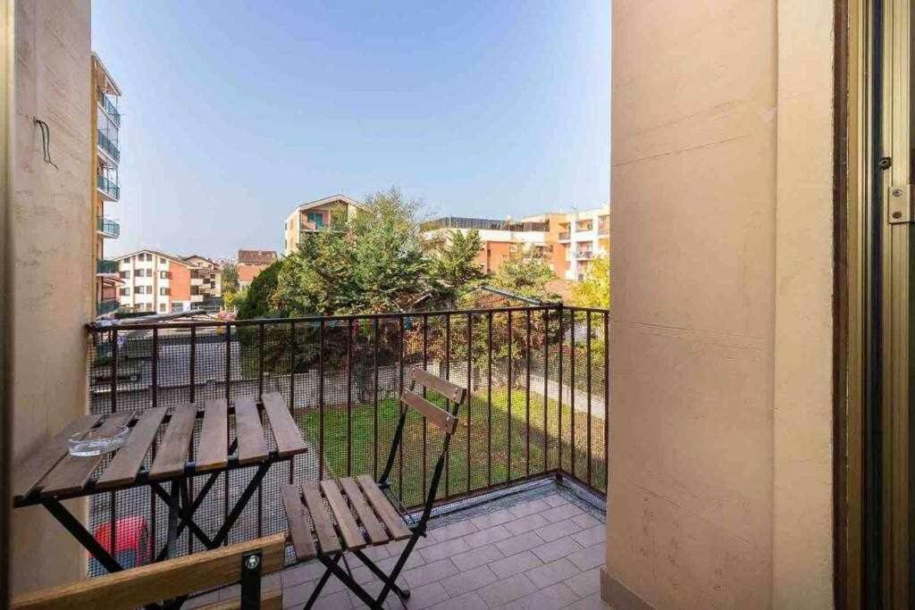 Appartamento A Pochi Passi Dalla Stazione Comodo A Coppie E Famiglie, Casa Ferrucci Collegno Buitenkant foto