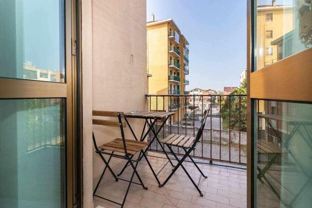 Appartamento A Pochi Passi Dalla Stazione Comodo A Coppie E Famiglie, Casa Ferrucci Collegno Buitenkant foto